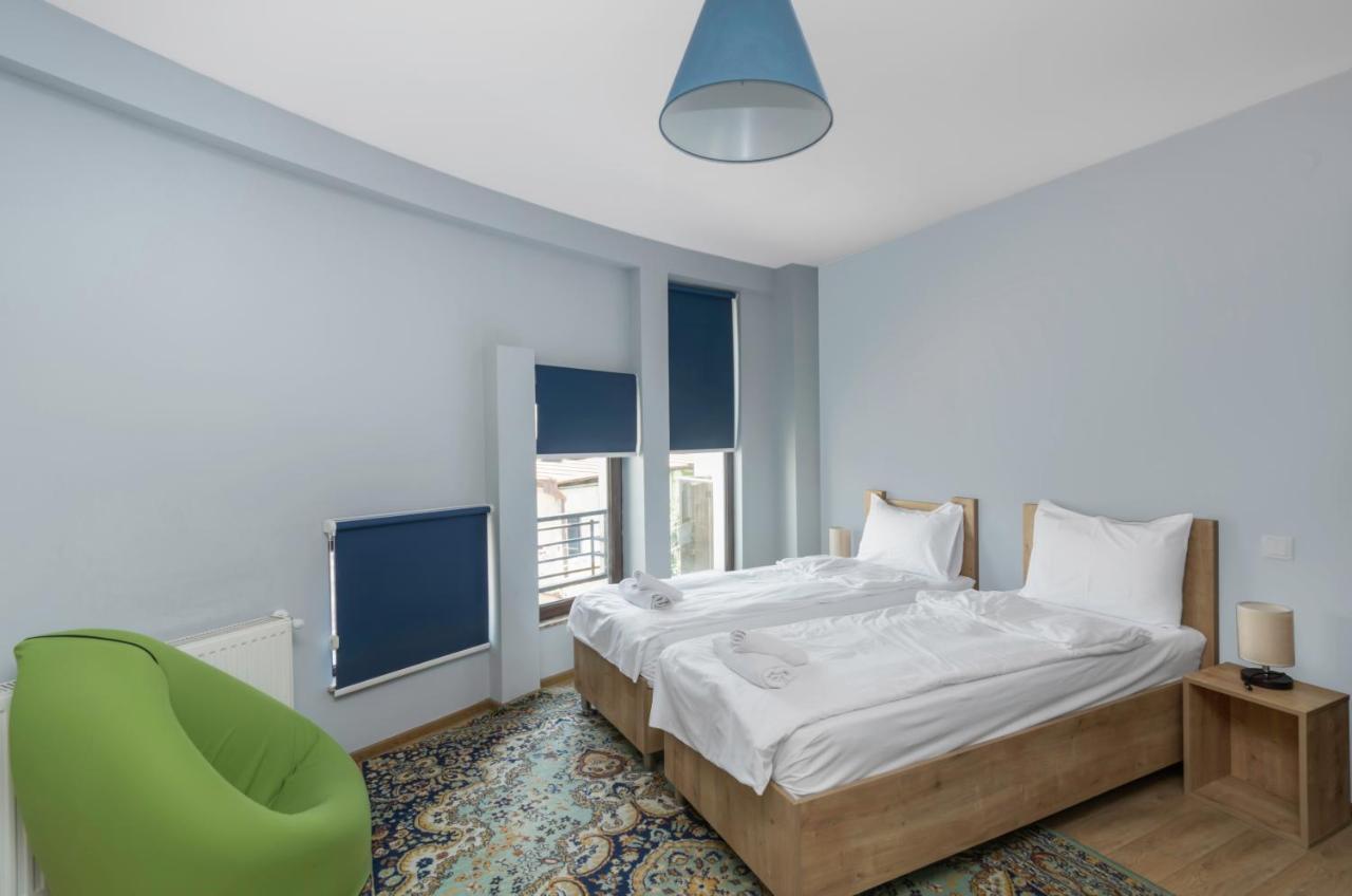 Hotel "Elesa Wera" Тбілісі Екстер'єр фото