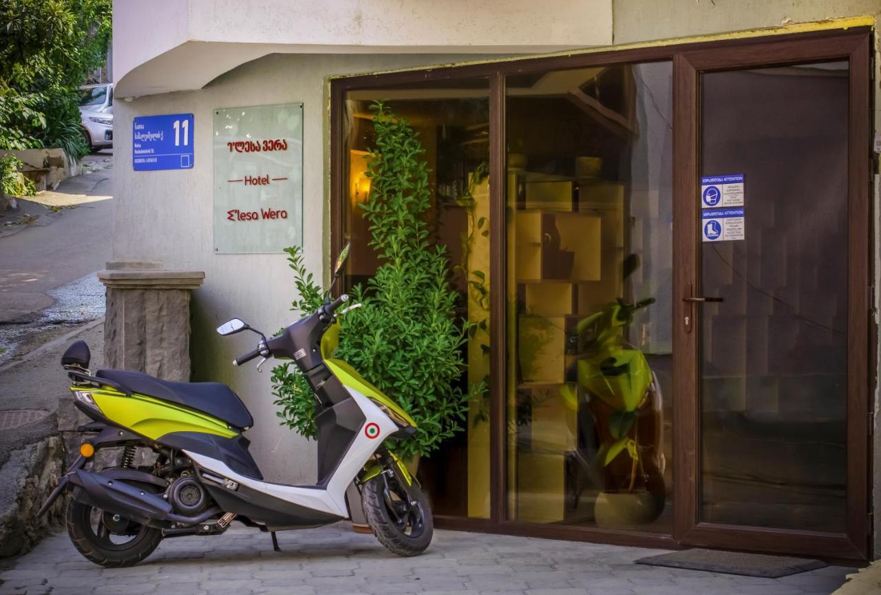 Hotel "Elesa Wera" Тбілісі Екстер'єр фото